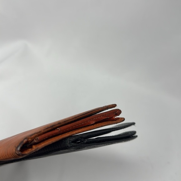 Louis Vuitton Orange and Black Epi Leather Brazza Long Wallets | Unisex | Used | - Picture 7 of 13